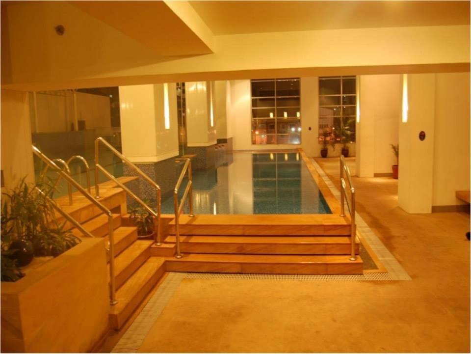מנילה Studio Unit Condo At Antel Serenity Suites Makati מראה חיצוני תמונה